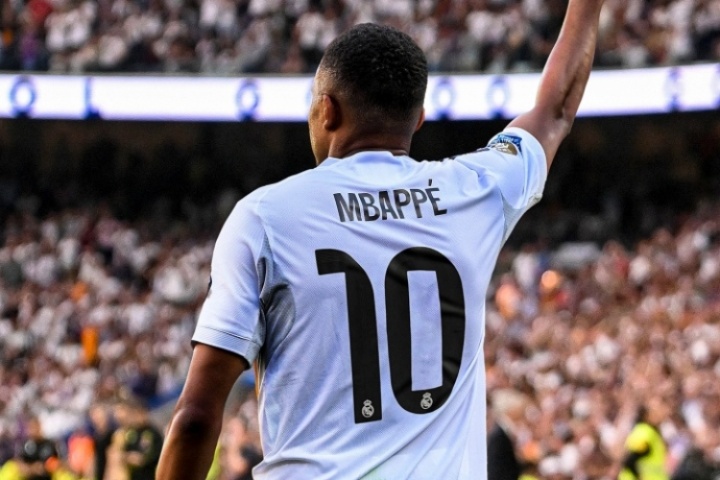 开云官方客服-高情商！ESPN：若魔笛此前续约，姆巴佩准备再穿一个赛季9号