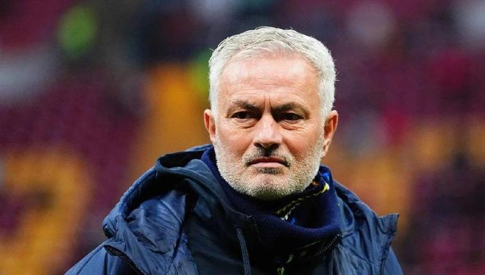 从皇马到费内巴切，穆里尼奥用7次下课赚超1亿解约金，足坛独一份