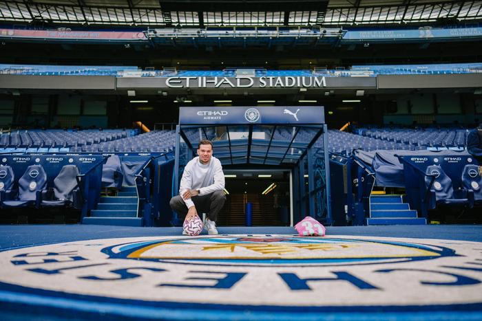 开云体育官方-埃德森英超联赛表现引关注