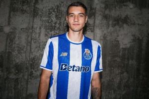 开云体育官网在线注册-官方：阿森纳后卫基维奥尔加盟波尔图 租借+买断总价可达2700万欧